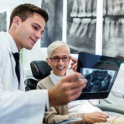 Emergency dentist in Williamstown showing patient X-ray